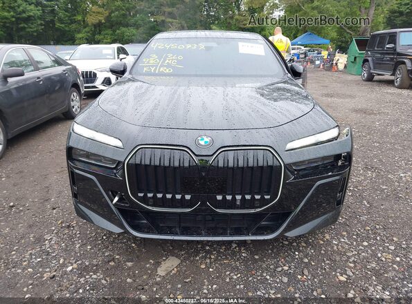 WBA33EJ02RCT04455 2024 BMW OTHER Black Սարքավորումների վահանակի տեսք