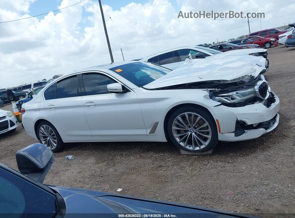 WBA53BH02MWW98494 2021 BMW OTHER White ხელსაწყოთა პანელის ხედი