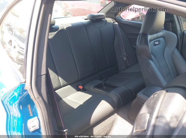 WBS2U7C06L7F68679 2020 BMW M2 Blue Widok naklejki z numerem VIN