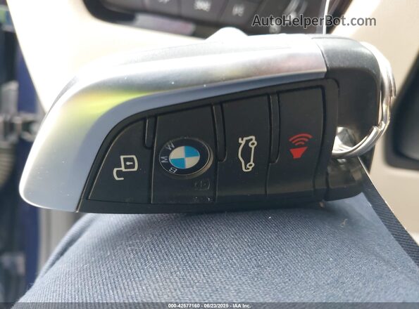 WBY73AW02PFP85131 2023 BMW I4 Dark Blue Առջևի վահանակի տեսք