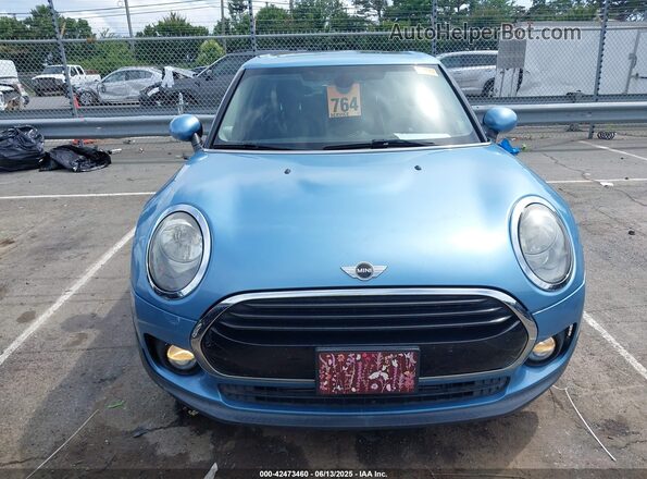 WMWLU1C54H2F27554 2017 MINI CLUBMAN Light Blue Вид спереди