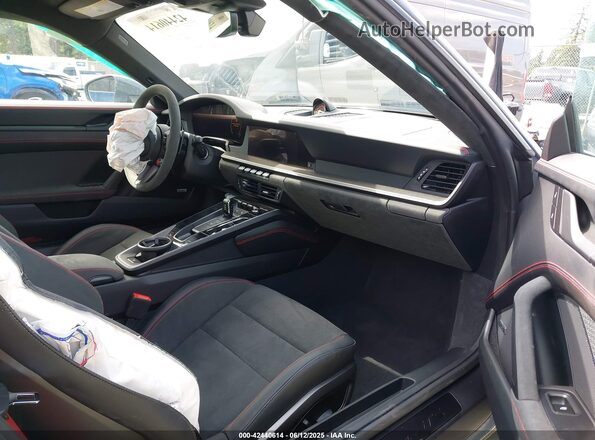 WP0AB2A93SS225589 2025 PORSCHE 911 Серый Вид салона спереди