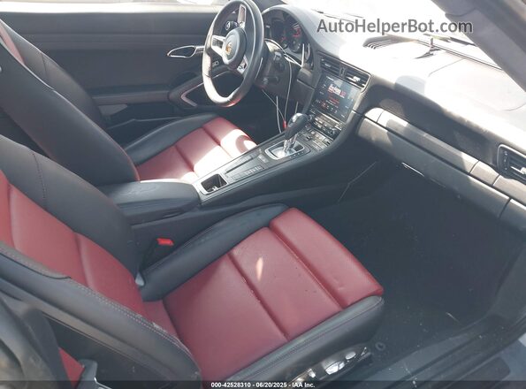 WP0AB2A98JS123719 2018 PORSCHE 911 Gray წინა სალონის ხედი
