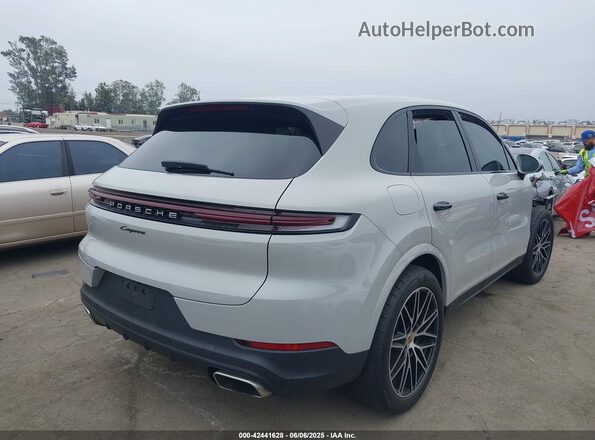 WP1AA2AY0RDA14504 2024 PORSCHE CAYENNE Gray Tył prawy