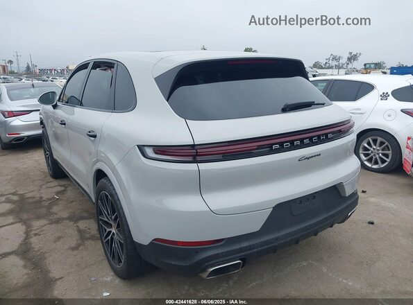 WP1AA2AY0RDA14504 2024 PORSCHE CAYENNE Gray Tył lewy