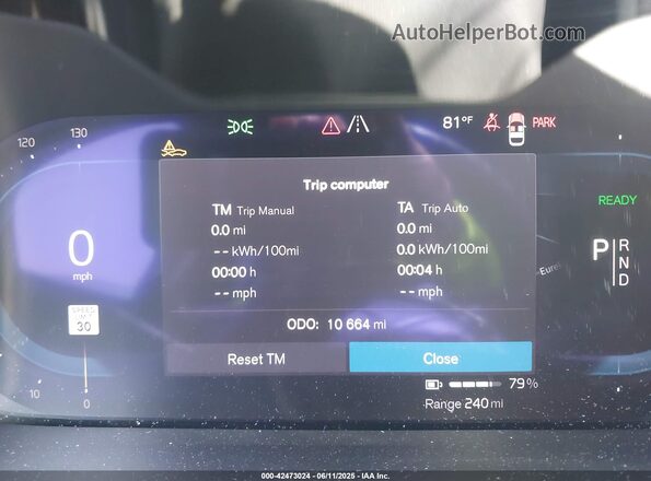 YV4ER3GL0R2103611 2024 VOLVO C40 RECHARGE PURE ELECTRIC Серый Вид задних сидений