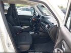 2022 Jeep Renegade Latitude 4x4 Белый vin: ZACNJDB10NPN90005