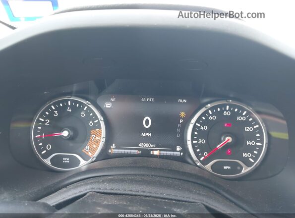 ZACNJDB10NPN90005 2022 JEEP RENEGADE Белый Вид задних сидений