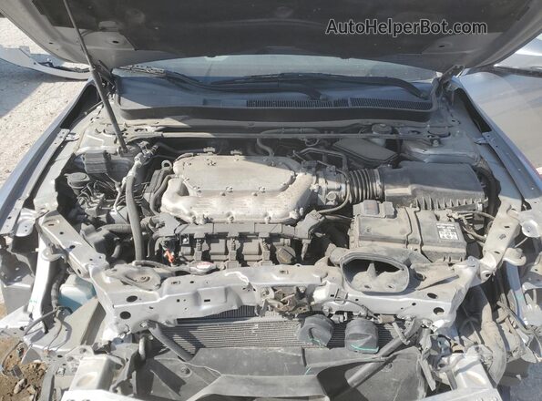 19UUB3F55HA000633 2017 ACURA TLX Серебряный Вид задней части салона