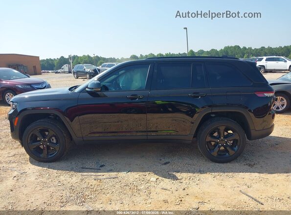 1C4RJHAG2R8570109 2024 JEEP GRAND CHEROKEE Black Панорамний вид салону 360°