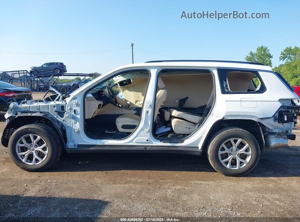 1C4RJKBG1M8108810 2021 JEEP GRAND CHEROKEE Белый Вид задней части салона