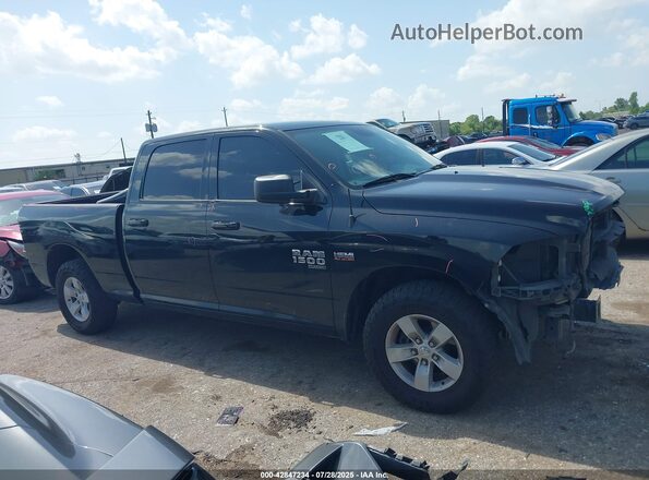 1C6RR6TT6LS102036 2020 RAM 1500 CLASSIC Черный Вид задней части салона