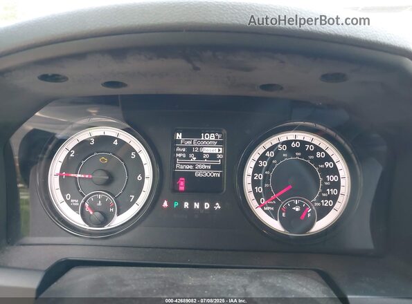 1C6RR7TT6LS120266 2020 RAM 1500 CLASSIC Black Vista de los asientos traseros