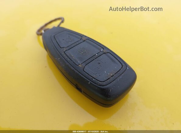 1FADP3L98JL209114 2018 FORD FOCUS ST Желтый Вид панели приборов