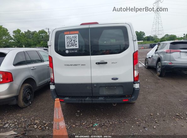 1FBAX2Y82MKA49303 2021 FORD PASSENGER White 