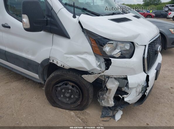 1FBAX2Y89RKA83438 2024 FORD PASSENGER White Вид спереду