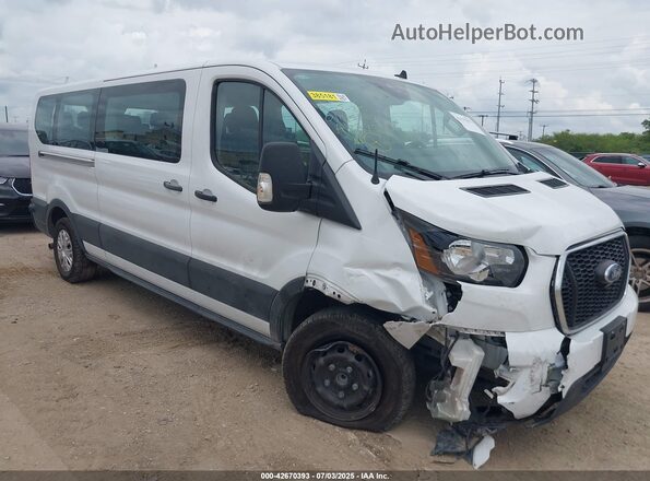 1FBAX2Y89RKA83438 2024 FORD PASSENGER White Передня права чверть