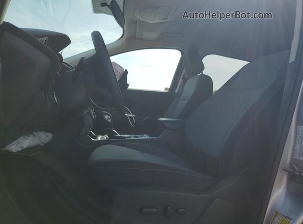 1FMCU0GD5JUB46183 2018 FORD ESCAPE Серебряный Вид салона спереди