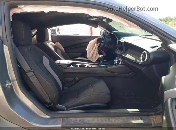 1G1FF1R78M0123994 2021 CHEVROLET CAMARO Gray Front interior view