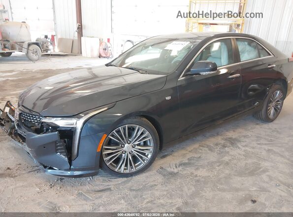 1G6DF5RK0S0111364 2025 CADILLAC CT4 Gray წინა მარცხენა ხედი სამი მეოთხედიდან