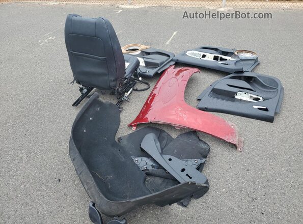 1GCGTEEN0M1113020 2021 CHEVROLET COLORADO Red Շարժիչի բաժամունքի տեսք