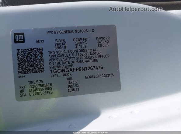 1GCWGAFP9N1267476 2022 CHEVROLET EXPRESS White Engine compartment view