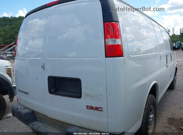 1GTW7AF7XR1197119 2024 GMC SAVANA CARGO Белый Задняя правая четверть