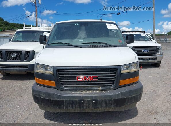 1GTW7AF7XR1197119 2024 GMC SAVANA CARGO Белый Вид щитка приборов