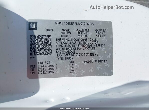 1GTW7AFG7K1210978 2019 GMC SAVANA 2500 Белый Вид подкапотного пространства
