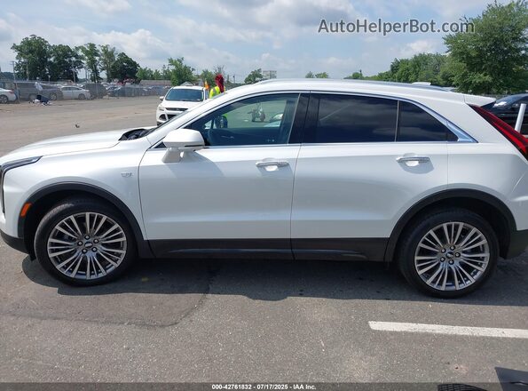 1GYFZDR44SF115417 2025 CADILLAC XT4 Белый Панорамный вид салона 360°