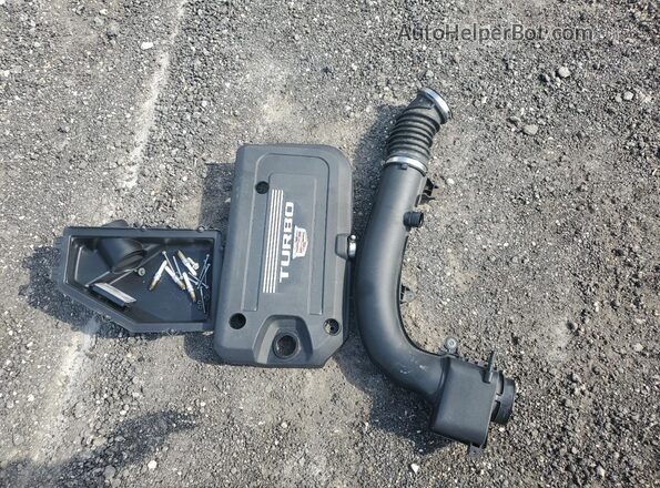 1GYFZFR41LF137789 2020 CADILLAC XT4 Silver Widok naklejki z numerem VIN