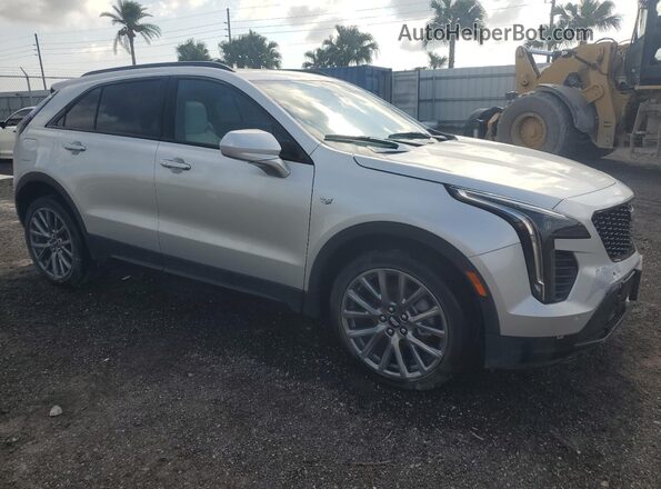 1GYFZFR41LF137789 2020 CADILLAC XT4 Silver Przód prawy