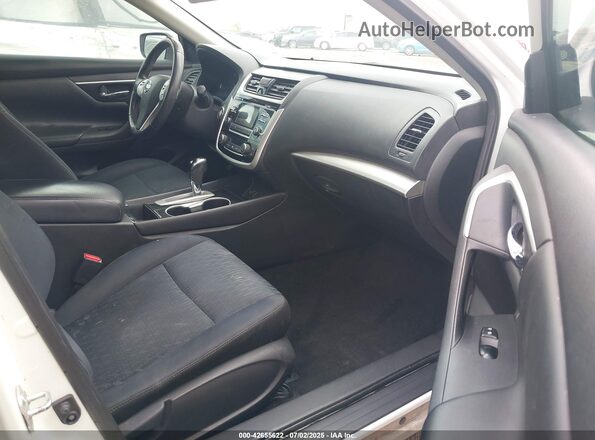 1N4AL3AP2JC211103 2018 NISSAN ALTIMA White Vista interior delantera