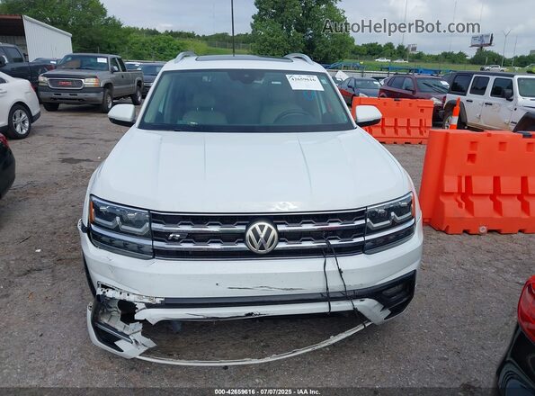 1V2YR2CA4KC590678 2019 VOLKSWAGEN ATLAS Белый Вид задней части салона