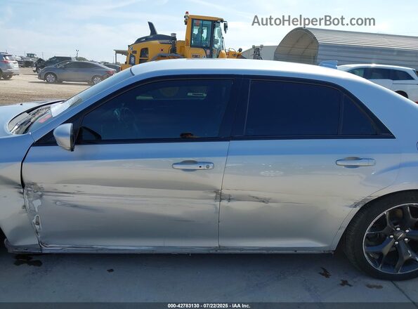 2C3CCABG6MH529205 2021 CHRYSLER 300 Silver Vista interior de 360 grados