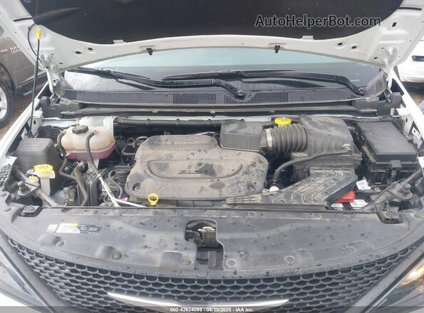 2C4RC1CG3PR525941 2023 CHRYSLER VOYAGER White Vista trasera