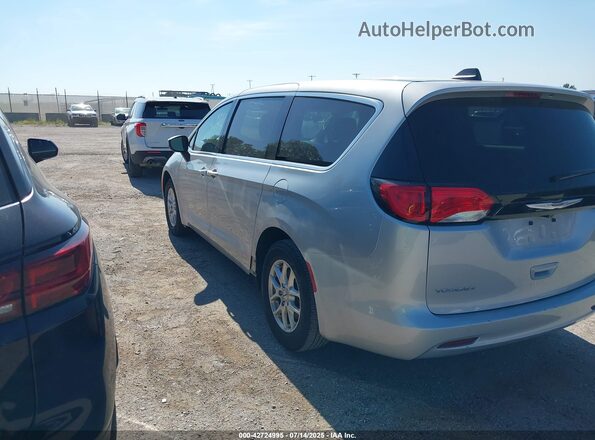 2C4RC1CG6PR596339 2023 CHRYSLER VOYAGER Silver Trasero izquierdo