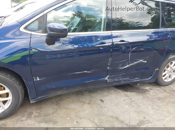 2C4RC1DG1LR157610 2020 CHRYSLER VOYAGER Синий Вид спереди