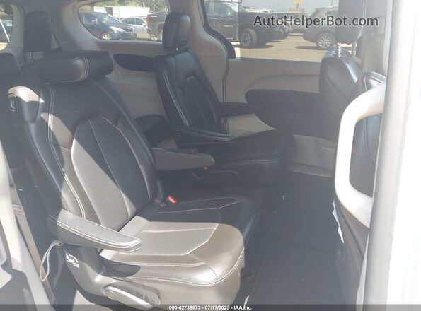 2C4RC1DG4MR504641 2021 CHRYSLER VOYAGER White Widok naklejki z numerem VIN
