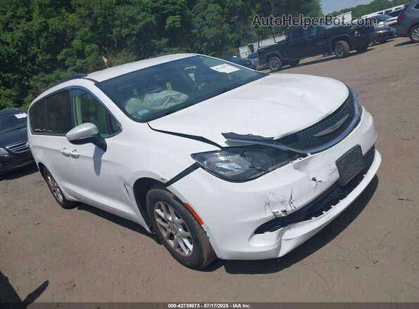 2C4RC1DG4MR504641 2021 CHRYSLER VOYAGER White Przód prawy