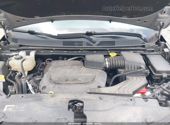 2C4RC1DG7MR524270 2021 CHRYSLER VOYAGER Серебряный Вид сзади