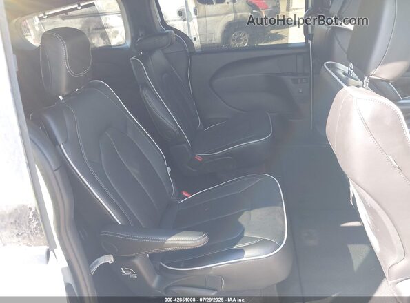 2C4RC1GG8SR513030 2025 CHRYSLER PACIFICA Белый Вид наклейки с VIN-кодом