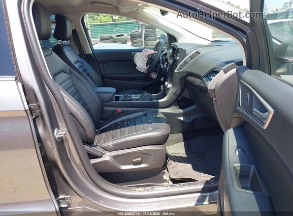 2FMPK4J95PBA07642 2023 FORD EDGE Gray Вид салону спереду