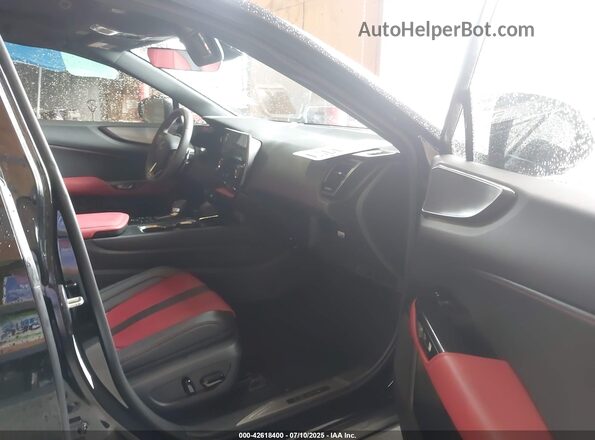 2T2KGCEZ2NC014617 2022 LEXUS NX 350 Черный Вид салона спереди