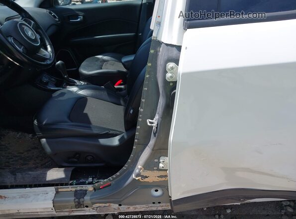 3C4NJDBB7MT593308 2021 JEEP COMPASS White 