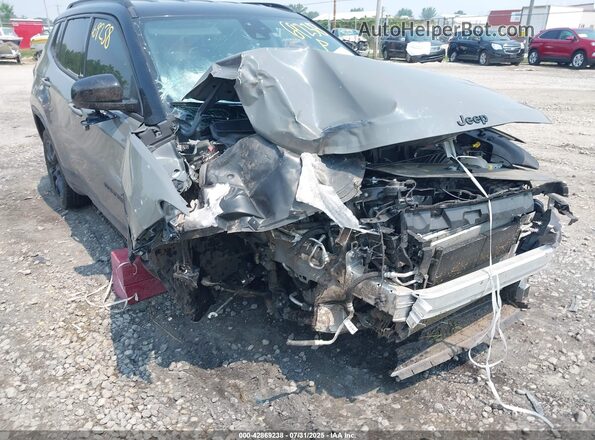 3C4NJDBN7PT515769 2023 JEEP COMPASS Серый Вид спереди