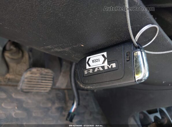 3C6LRVDG7NE103543 2022 RAM PROMASTER 2500 Белый Вид панели приборов