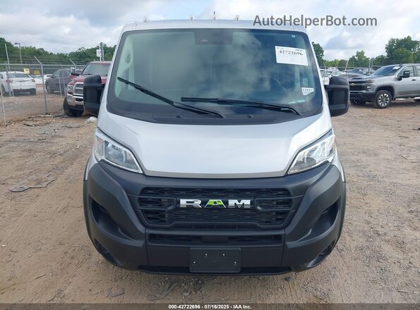 3C6LRVNG3RE128332 2024 RAM PROMASTER 1500 Silver Widok zestawu wskaźników