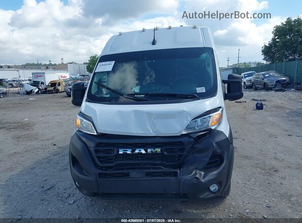 3C6MRVJG9RE144092 2024 RAM PROMASTER 3500 White Widok wnętrza z tyłu