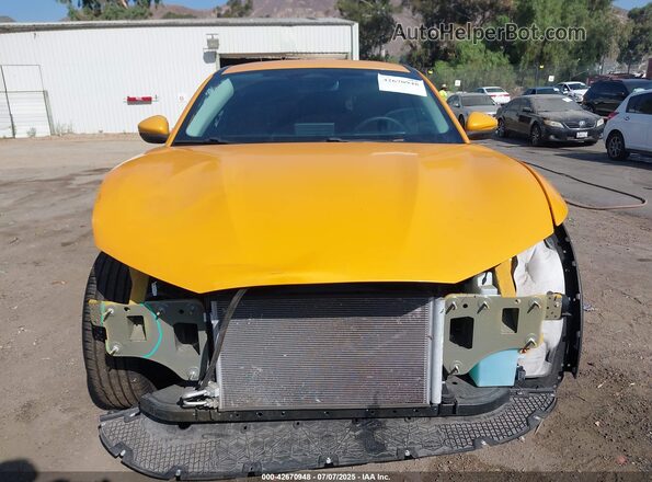 3FMTK1RM2NMA18986 2022 FORD MUSTANG MACH-E Yellow Widok wnętrza z tyłu